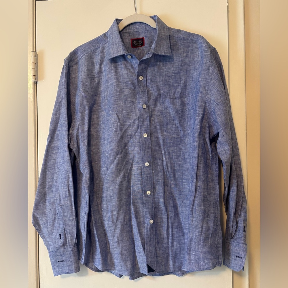UNTUCKit Casual Blue Button Down Shirt